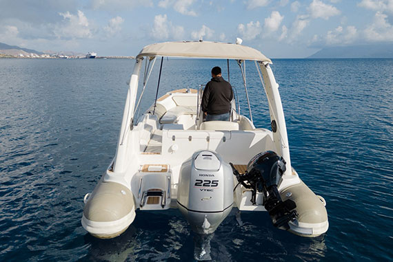 Nikolas-boat-sl-3